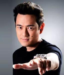 台湾 男搞笑明星 沈,笑料百出，魅力四射的搞笑明星